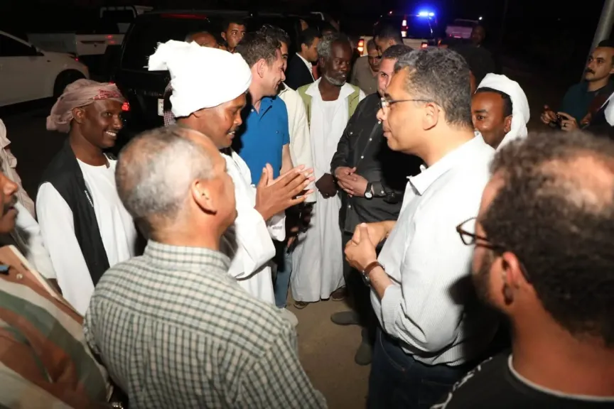 البرقي يضع حلايب على خريطة التطوير الشامل.. محجر بيطري ومحكمة جزئية ومحطة كهرباء في مواجهة التعثر والإهمال