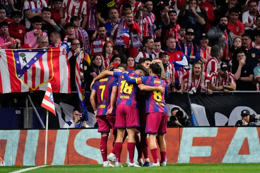 مباراة مثيرة بين برشلونة وأتليتكو مدريد تنتهي بتقدم الكتالوني في الشوط الأول
