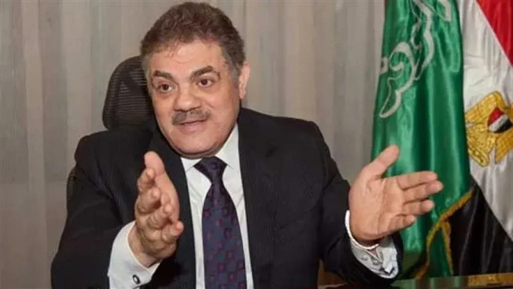 الوفد يعلن تعيين حسام علام رئيسًا لبيت الخبرة