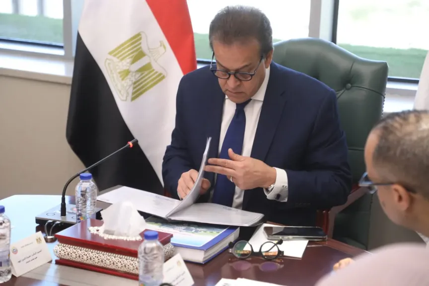 الدكتور خالد عبدالغفار 