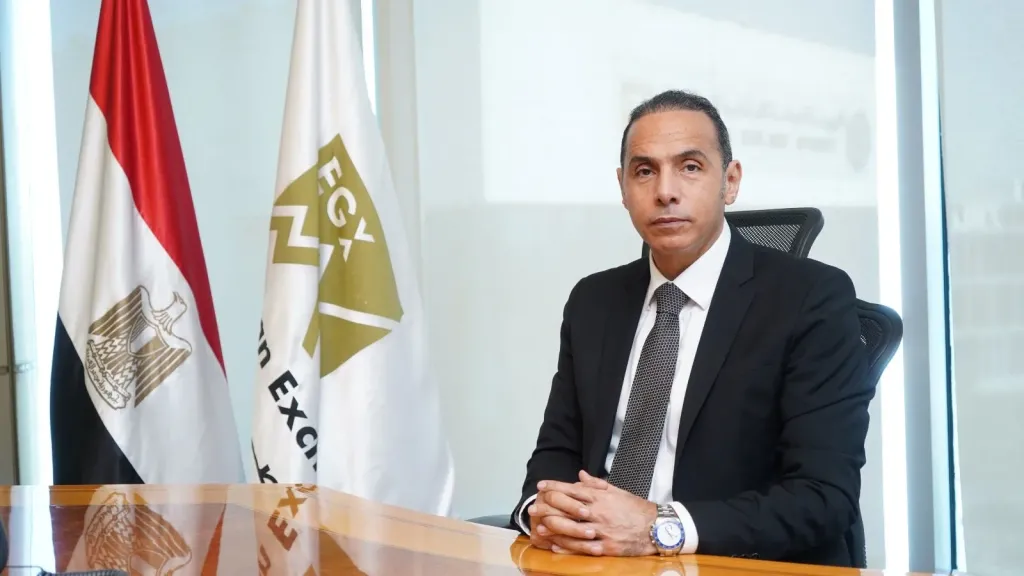 بقرار رئيس الوزراء.. إسلام عزام ينضم لعضوية المجموعة الوزارية الاقتصادية لريادة الأعمال