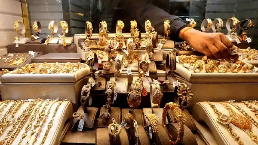 «مرصد الذهب»: تراجع 240 جنيهًا في أسعار الذهب محليًا منذ بداية أبريل