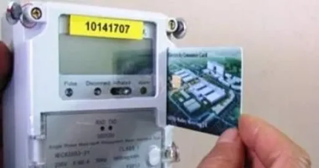 بدون طوابير.. طريقة سهلة ومفاجئة لتركيب عداد كهرباء قانوني من منزلك