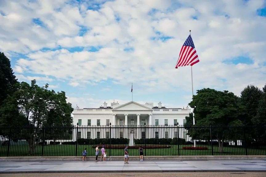 البيت الأبيض يرفض كشف تكلفة الحرب مع إيران وسط انتقادات لغياب الشفافية