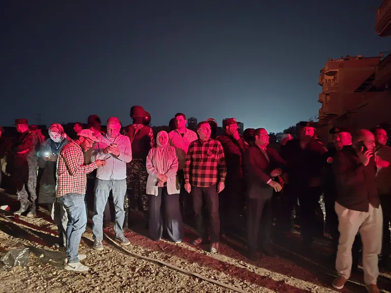 تحرك أمني مكثف.. مدير الأمن يتابع لحظة بلحظة حريق مصانع القناطر الخيرية