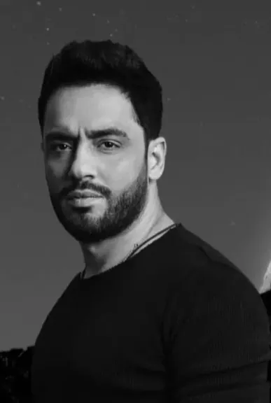 رامي جمال يشوق جمهوره لألبوم صيفي بطابع مختلف