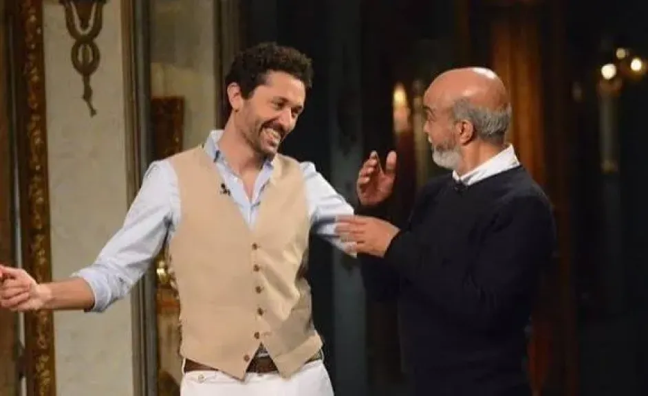 بذكرى وكلمات مؤثرة وفيديو جمعهم.. كريم محمود عبدالعزيز يحيى الذكرى الأولى لوفاة سليمان عيد