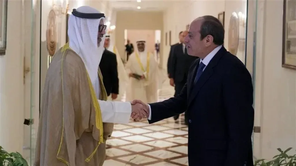 الرئيس السيسي يستقبل وزير خارجية الكويت ويؤكد عمق العلاقات التاريخية والأخوية بين البلدين
