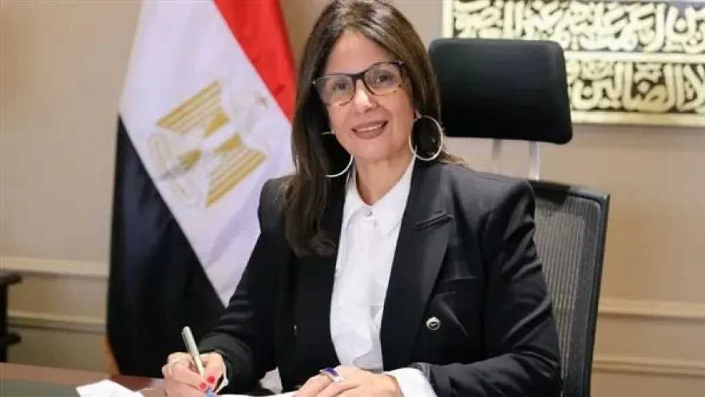 وزارة الثقافة: لا خسائر في حريق منفذ بيع الكتب بوسط القاهرة.. وتحقيق عاجل للوقوف على الأسباب