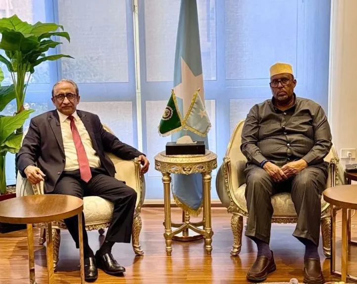 سفير الصومال لدى مصر يشيد بالدور الذي يضطلع به مجلس الوحدة الاقتصادية العربية في دعم مسيرة التكامل الاقتصادي المشترك