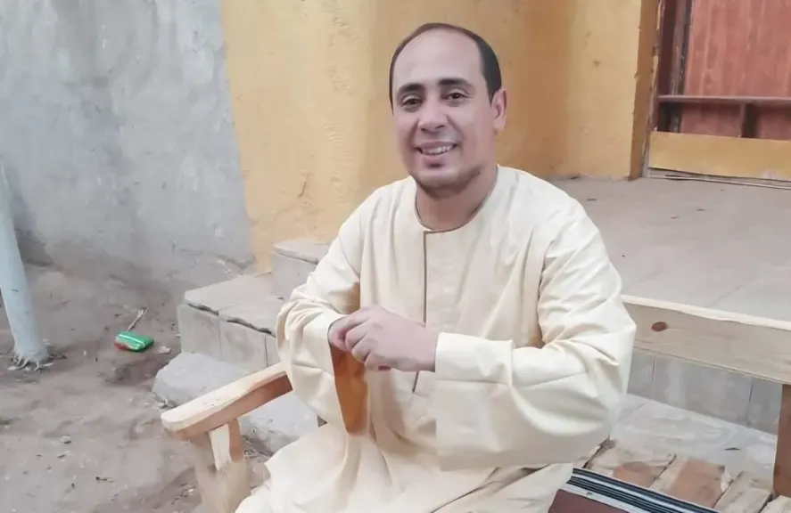 ابن خالتهما طعنهما.. القبض على المتهم بقتل إمام مسجد وإصابة شقيقه خلال ذهابهما للصلاة في قنا