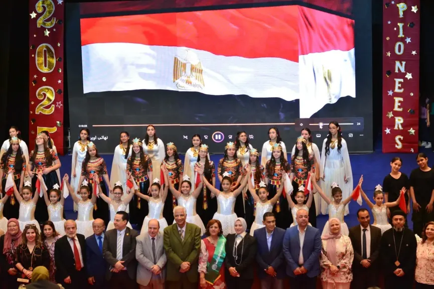 «مجمع الفنون بجامعة العاصمة» يفتتح موسم الفعاليات 2026 بحفل تخرج سانت ميري