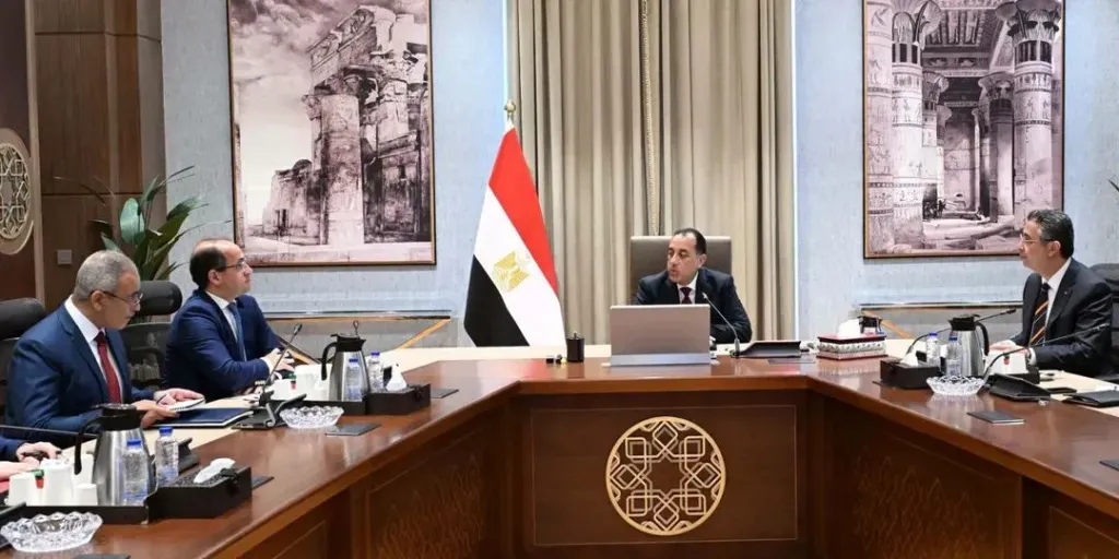 مدبولي يتابع توفير مخزون السلع وحوكمة منظومة الدعم لضمان وصوله لمستحقيه