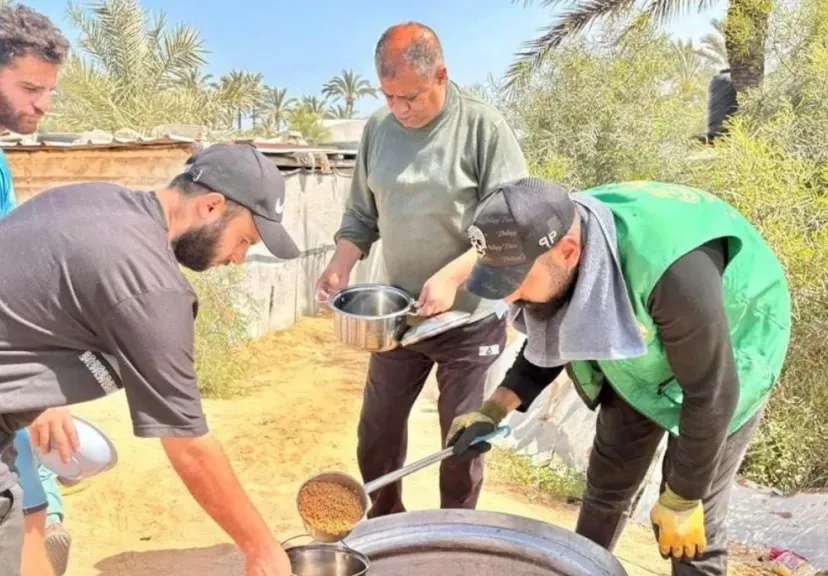 25.000 وجبة غذائية جديدة يوزّعها مركز الملك سلمان للإغاثة في قطاع غزة