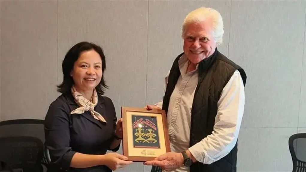 مهرجان القاهرة السينمائي يوقع اتفاقية تعاون مع مهرجان جزيرة هاينان الصيني