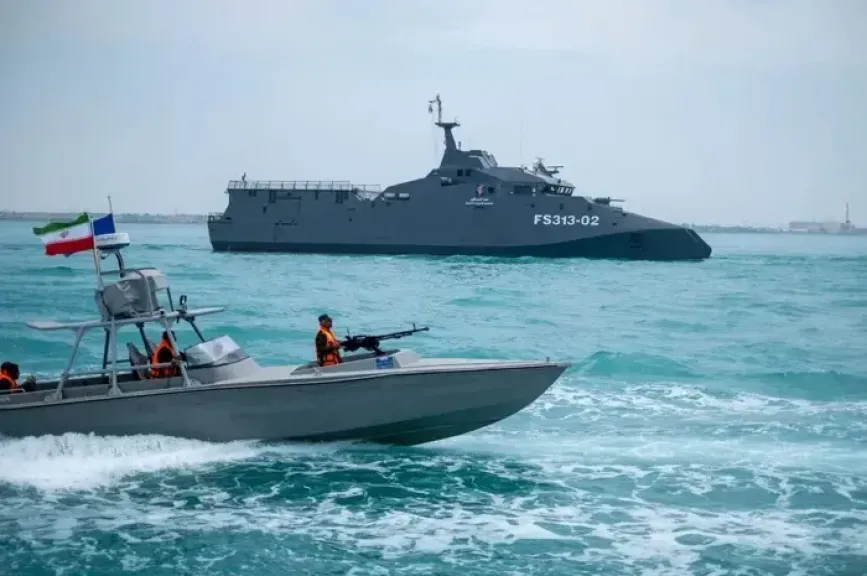 ناقلات النفط الإيرانية تتسلل وسط الحصار الأمريكي.. صحيفة «يديعوت أحرونوت» توضح