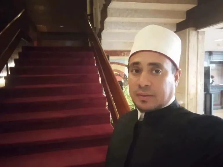 بكلمات مؤثرة..  أوقاف قنا تنعى إمام مسجد قُتل على يد ابن خالته في قنا