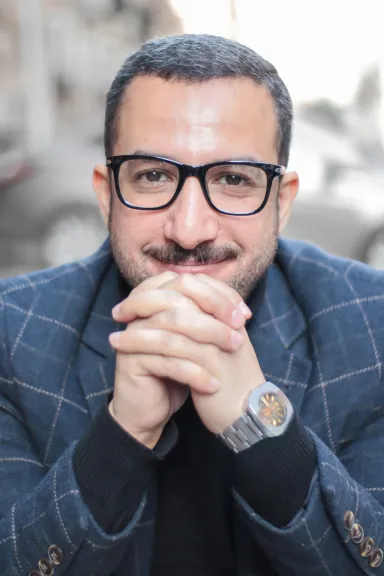 محمد الكاشف يحتفل بتوقيع أحدث رواياته “الناسخ: لا أحد يعود كما ذهب” بدار صفصافة للنشر والتوزيع