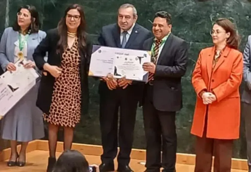 ستاند باي Ai تفوز بالجائزة الفضية لمسابقة وسام الخير في جامعة الدول العربية