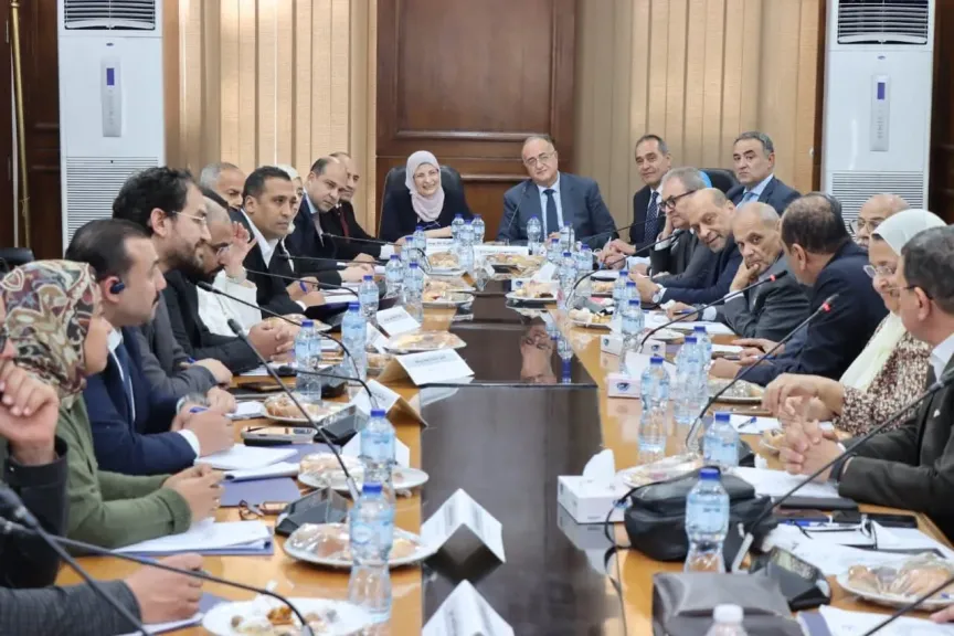 ”التنمية الصناعية” تبحث تيسير إجراءات التراخيص ودعم المستثمرين الصناعيين