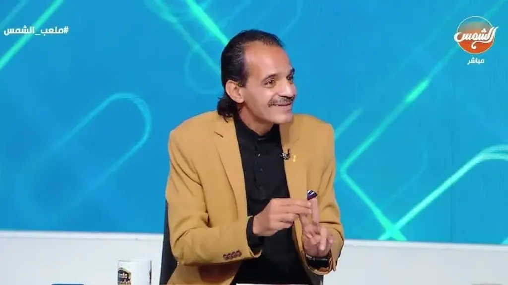 أيمن دجيش: بعض الحكام يرون اللجوء إلى الـ VAR انتقاصًا من قراراتهم