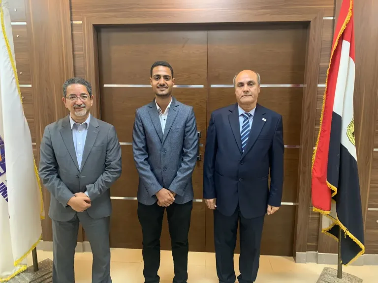 إنجاز جديد.. طالب بـ«القاهرة التكنولوجية» يحصد برونزية «هواوي» الدولية