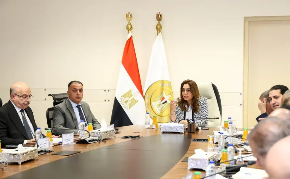 قبل زحمة الصيف.. الدولة تيسر تراخيص المحال بتصريح مؤقت وإجراءات إلكترونية مبسطة