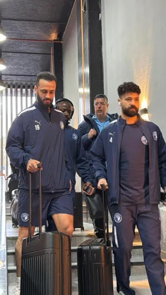 فريق بيراميدز يصل استاد القاهرة الدولي لمواجهة الزمالك بالدوري