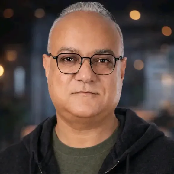 جمعية الفيلم تكرم مهندس الصوت عزالدين غنيم