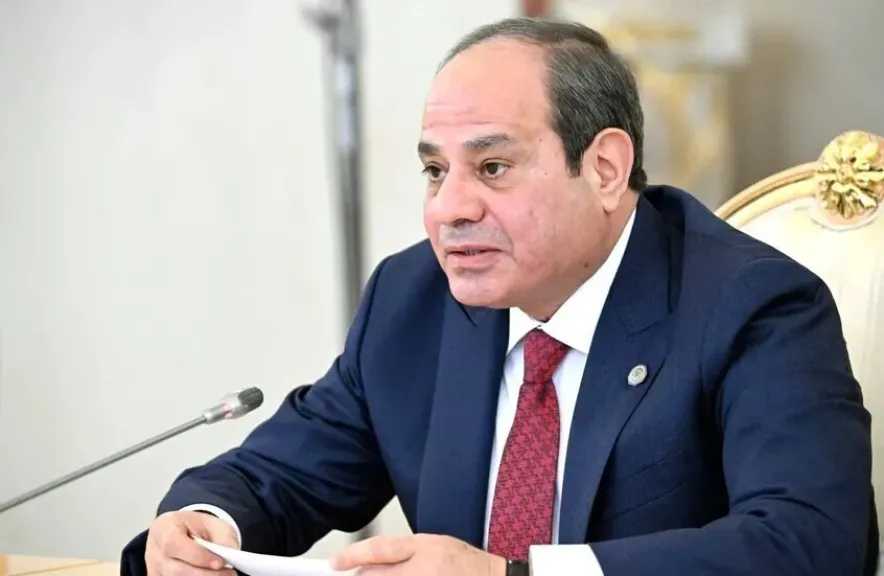 الرئيس السيسي يشدد على حرية الملاحة وإخلاء الشرق الأوسط من الأسلحة النووية