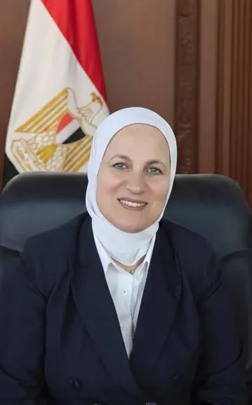 مدير تعليم القاهرة تهنئ الرئيس السيسي والشعب المصري بذكرى تحرير سيناء