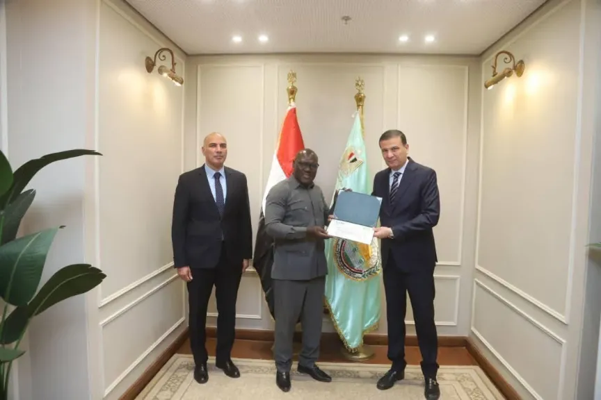 وزير الزراعة يشهد ختام البرنامج التدريبي لـ 11 مبعوثًا أفريقيًا في مجال ”إدارة معالجة المياه ومكافحة الملوحة”