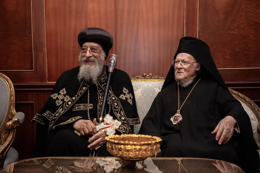 البابا تواضروس يزور مقر كرسي ”القسطنطينية” ويلتقي البطريرك برثلماوس