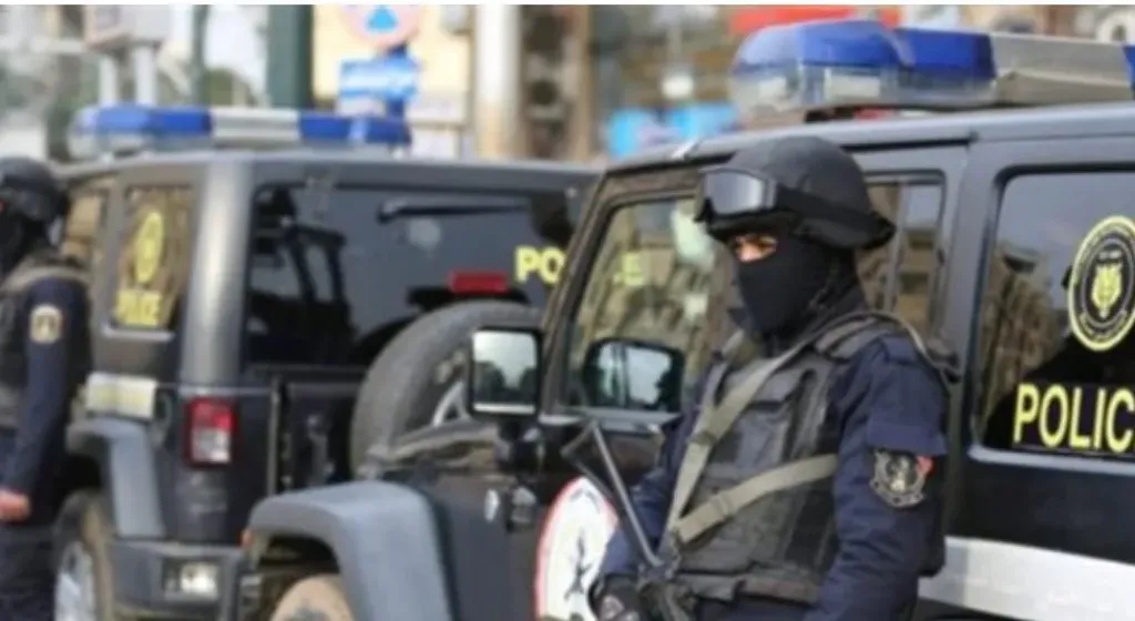 قتل وأصاب 4 أشخاص.. مصرع عنصر إجرامي خطير خلال تبادل إطلاق النار مع الأمن في قنا