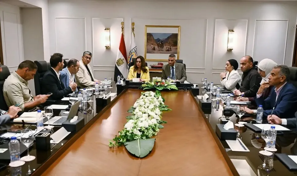 محافظ جنوب سيناء تطوير البنية التحتية بالمحميات وتسريع تنفيذ خطة صيانة الشمندورات