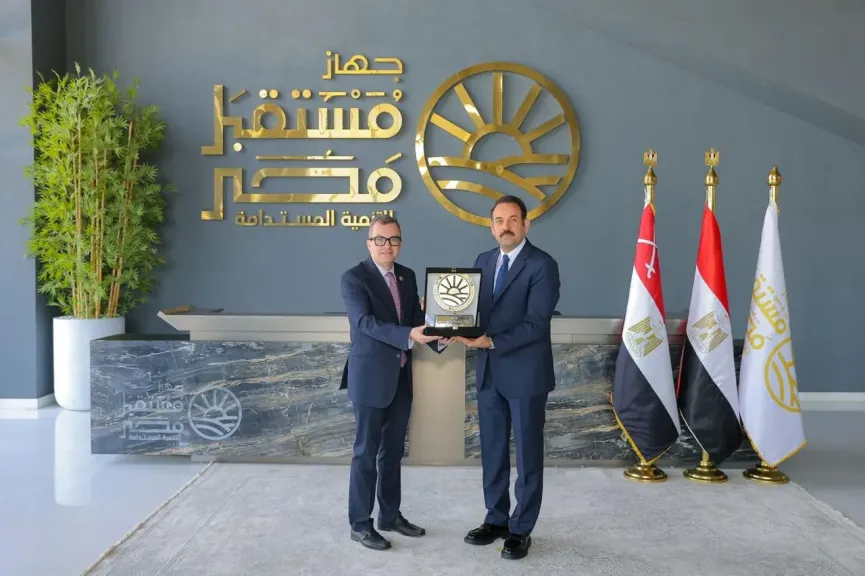 وزير التخطيط يجتمع مع المدير التنفيذي لجهاز مستقبل مصر للتنمية المستدامة لبحث التعاون المشترك