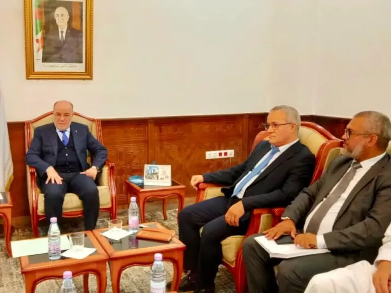 وزير الشؤون الدينية بالجزائر يستقبل وفود المشاركين في دورة ”إعداد الداعية المعاصر”، بأكاديمية الأزهر العالمية.
