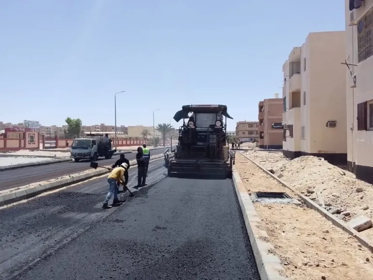 محافظ جنوب سيناء يتابع تنفيذ أعمال الخطة الاستثمارية بمدينة طور سيناء للعام المالي 2025/2026