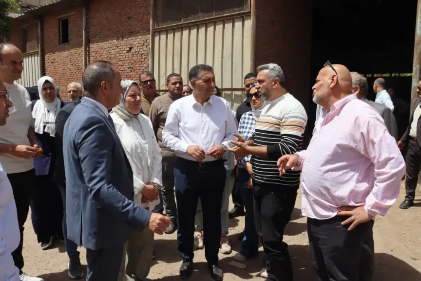 سوق حضاري ومشروعات للشباب.. تحركات قوية لمحافظ القليوبية في قلب شبرا الخيمة