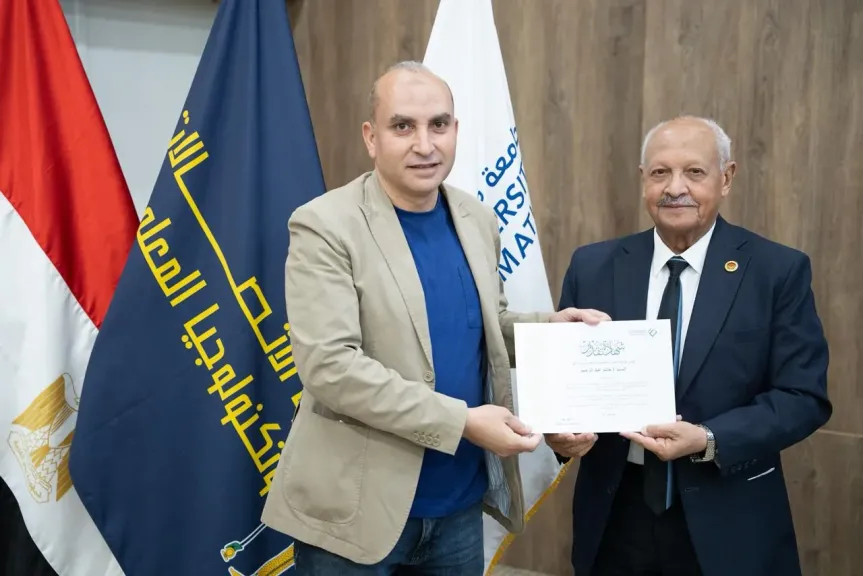 الإنتهاء من تعديل لائحة كلية هندسة.. الإعلام شريك أساسي للجامعة .. وتكريم 50 صحفي وصحفية