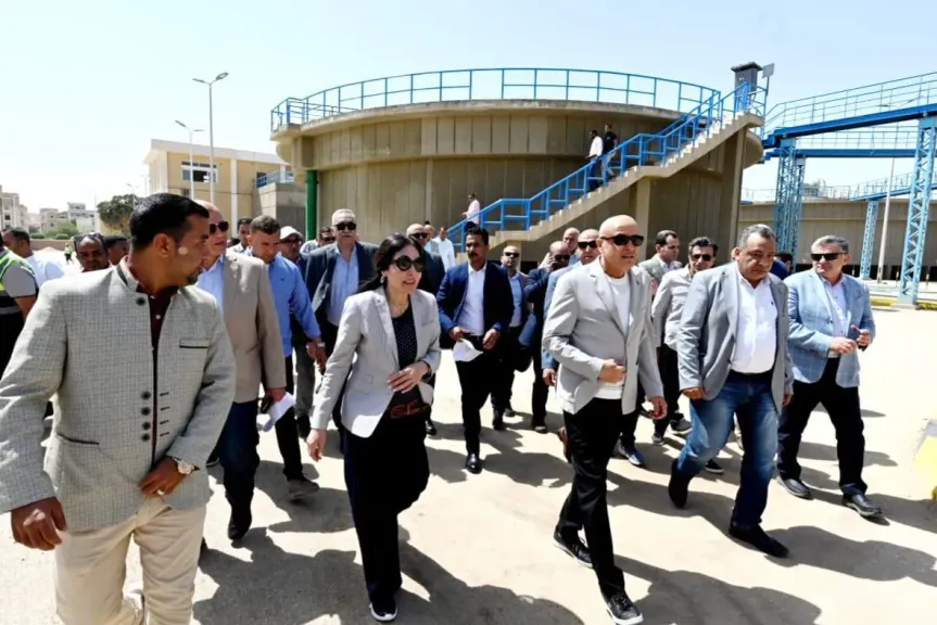 وزيرة الإسكان تصل محافظة الأقصر لتفقد عدد من مشروعات مياه الشرب والصرف الصحي بالمحافظة