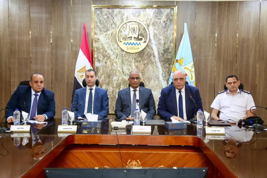 محافظ كفرالشيخ يناقش الاستعدادات النهائية لانطلاق مبادرة «جميلة يا بلدي» في مايو المقبل