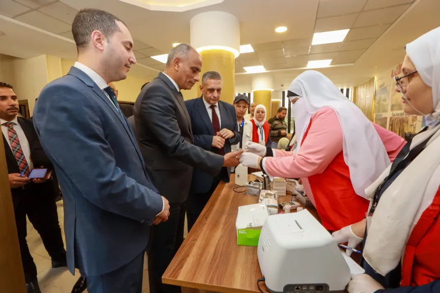 محافظ كفرالشيخ يتفقد مبادرة «100 مليون صحة» للكشف المبكر عن الأمراض المزمنة مجانًا