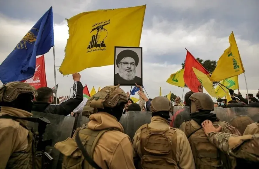 الكيان يتهم الحكومة اللبنانية بعدم اتخاذها أي خطوة ضد حزب الله منذ بدء الهدنة