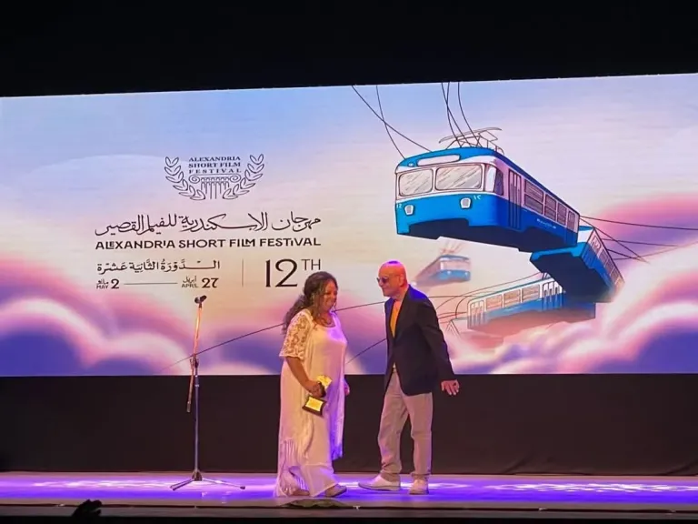 خلال تكريمها بأفتتاح الإسكندرية للفيلم القصير..المونتيرة مني ربيع: يارب افضل أشتغل لحد ما أمشي