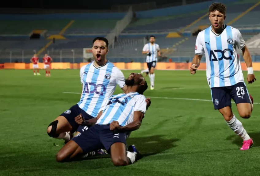 سيناريو التتويج المعقد.. ماذا يحتاج بيراميدز لخطف الدوري المصري من الزمالك؟