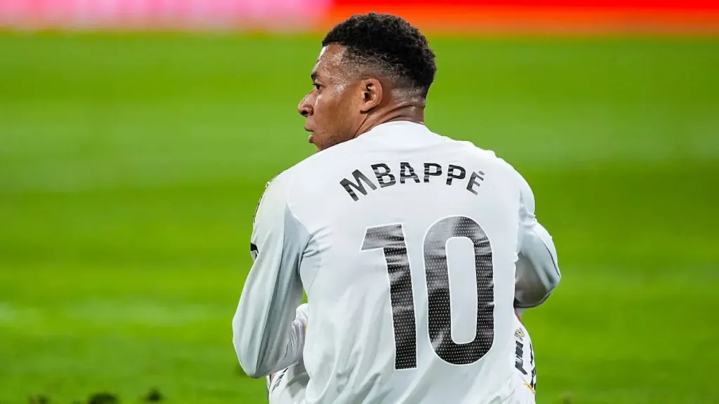 إصابات مبابي مع ريال مدريد تثير القلق.. 13 إصابة خلال موسمين فقط