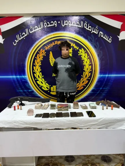 مخدرات وسلاح في مشهد واحد.. سقوط عنصر إجرامي شديد الخطورة بالخصوص