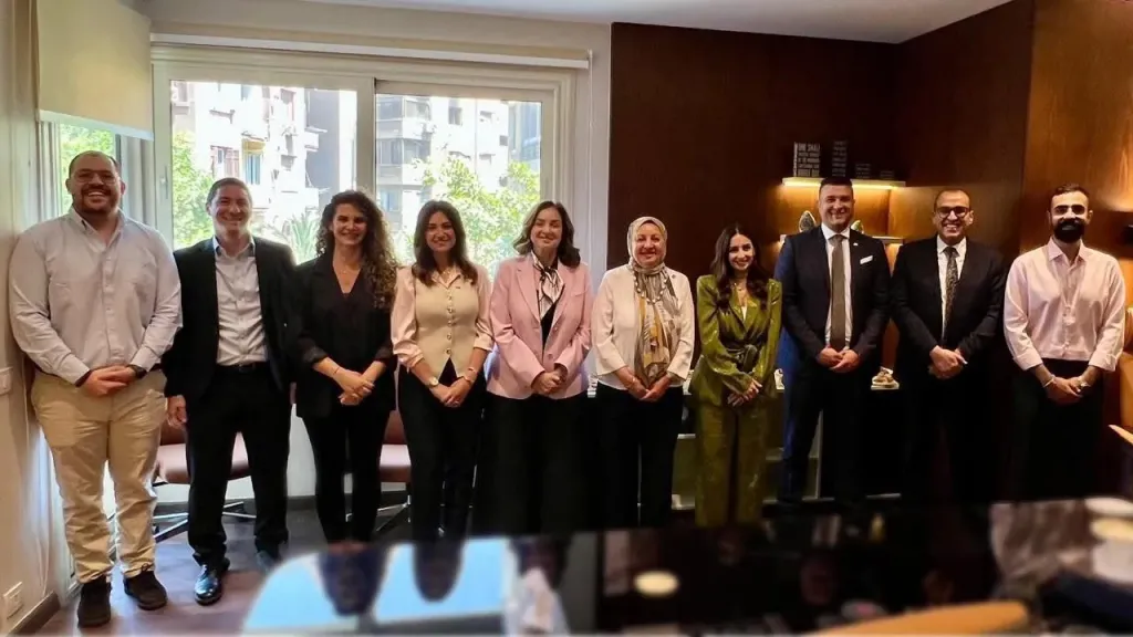 ساويرس وCIB وإبراهيم بدران يوقعون إتفاقية لعلاج 21 ألف طفل بسوهاج