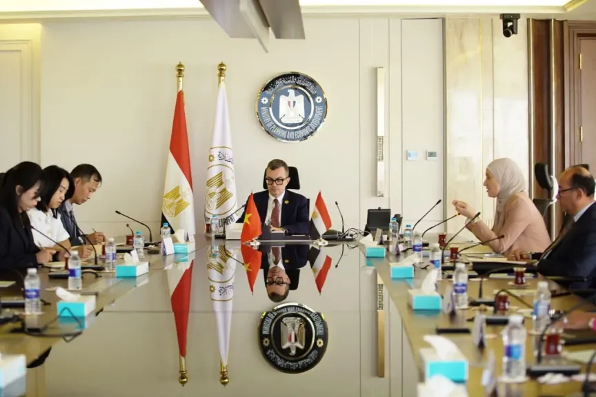 وزير التخطيط يبحث مع سفير فيتنام تعزيز الشراكة التنموية والتعاون الاقتصادي